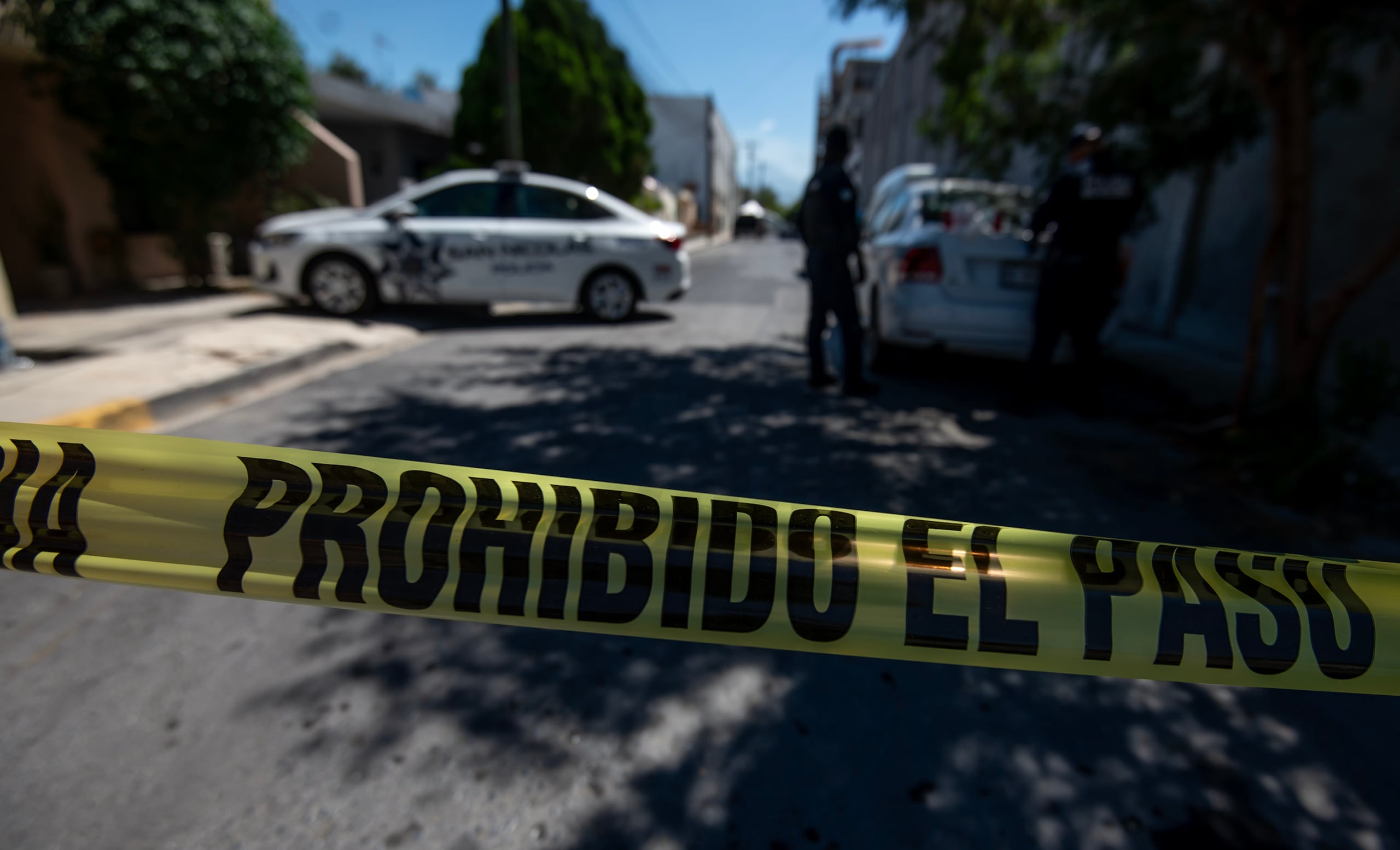 Medios locales reportaron que cuatro personas murieron en el lugar del ataque y seis más cuando eran atendidos por paramédicos o trasladadas a un hospital.